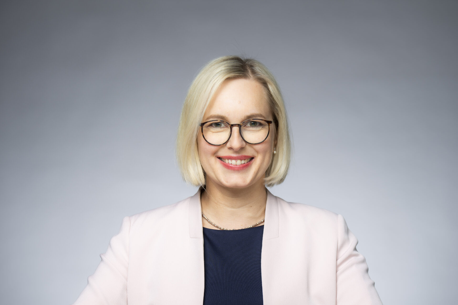 „Bundesregierung/Steffen Kugler“ 